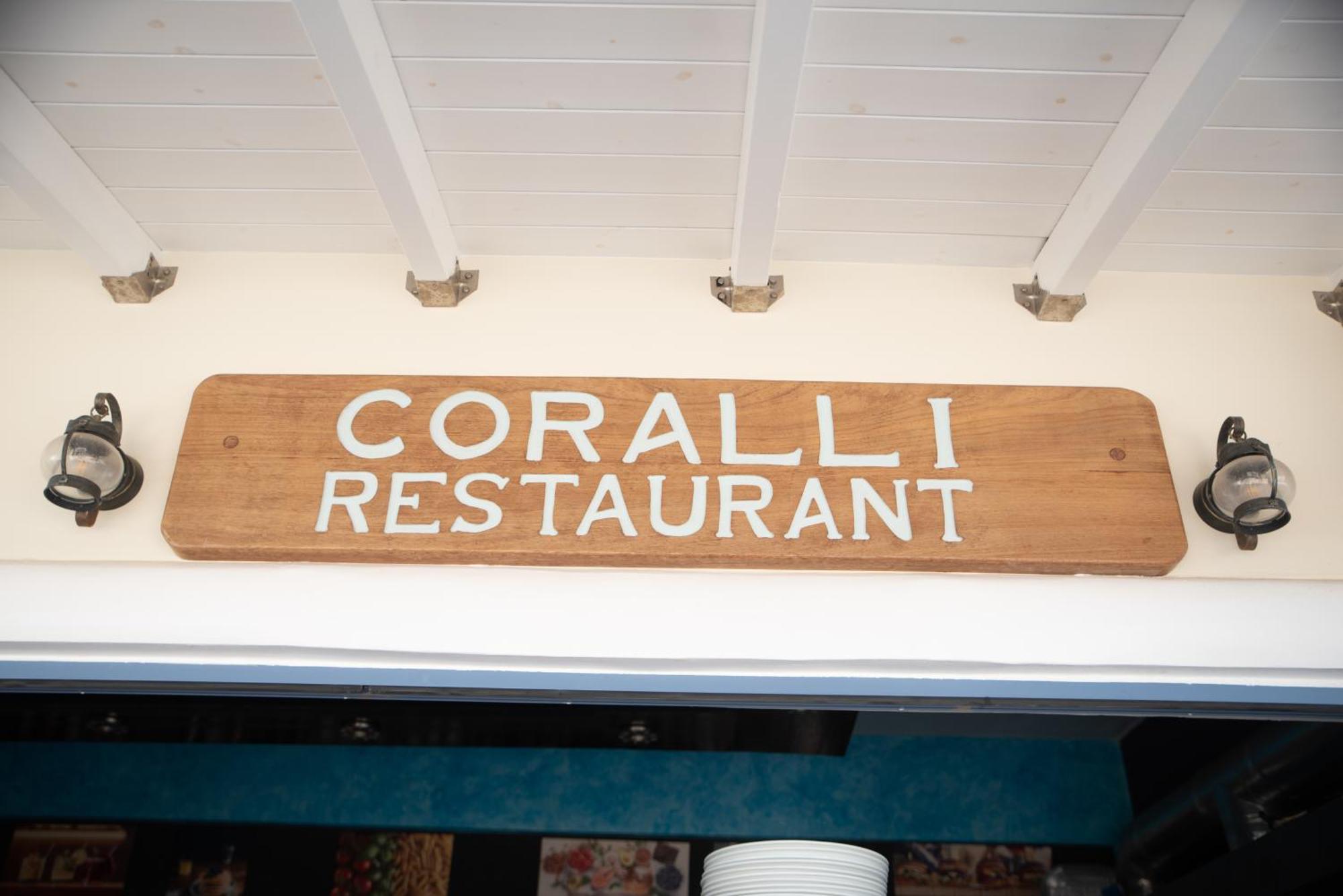 Coralli Rooms & Restaurant Elafonissos Exterior foto