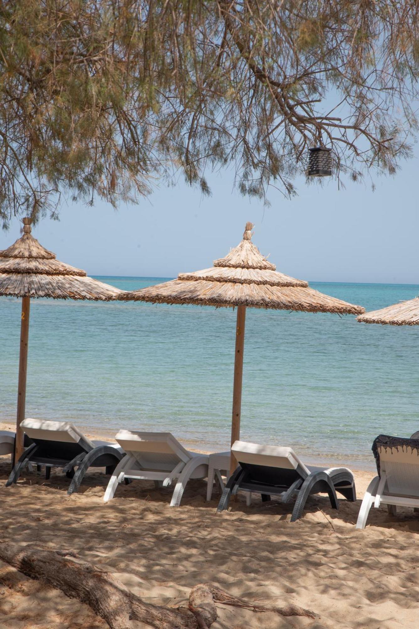 Coralli Rooms & Restaurant Elafonissos Exterior foto